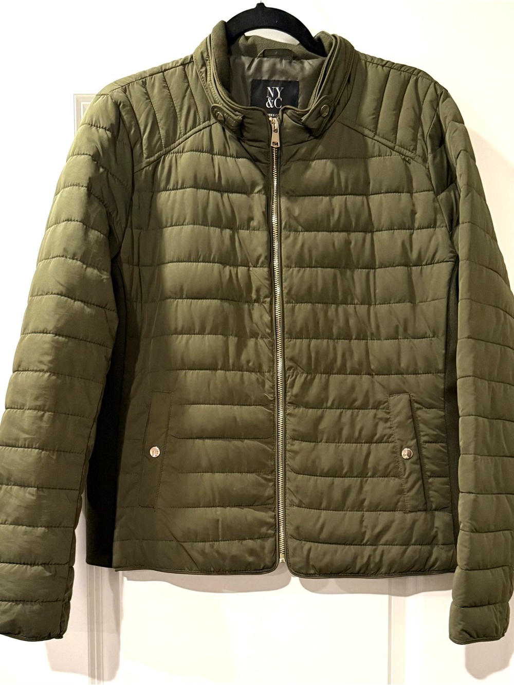 New York & Company Olive Quilted Lightweight Puffer Jacket